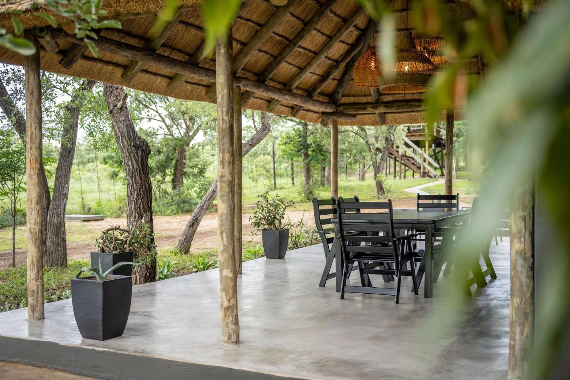 Sunbirds Oasis Lodge Hoedspruit Extérieur photo
